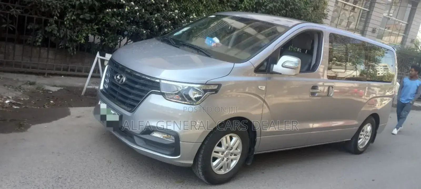 Hyundai Starex 2021 Silver