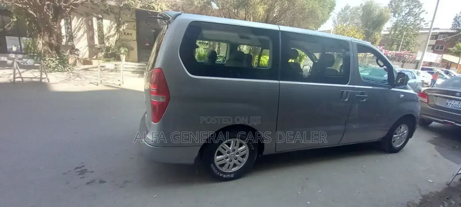 Hyundai Starex 2021 Silver