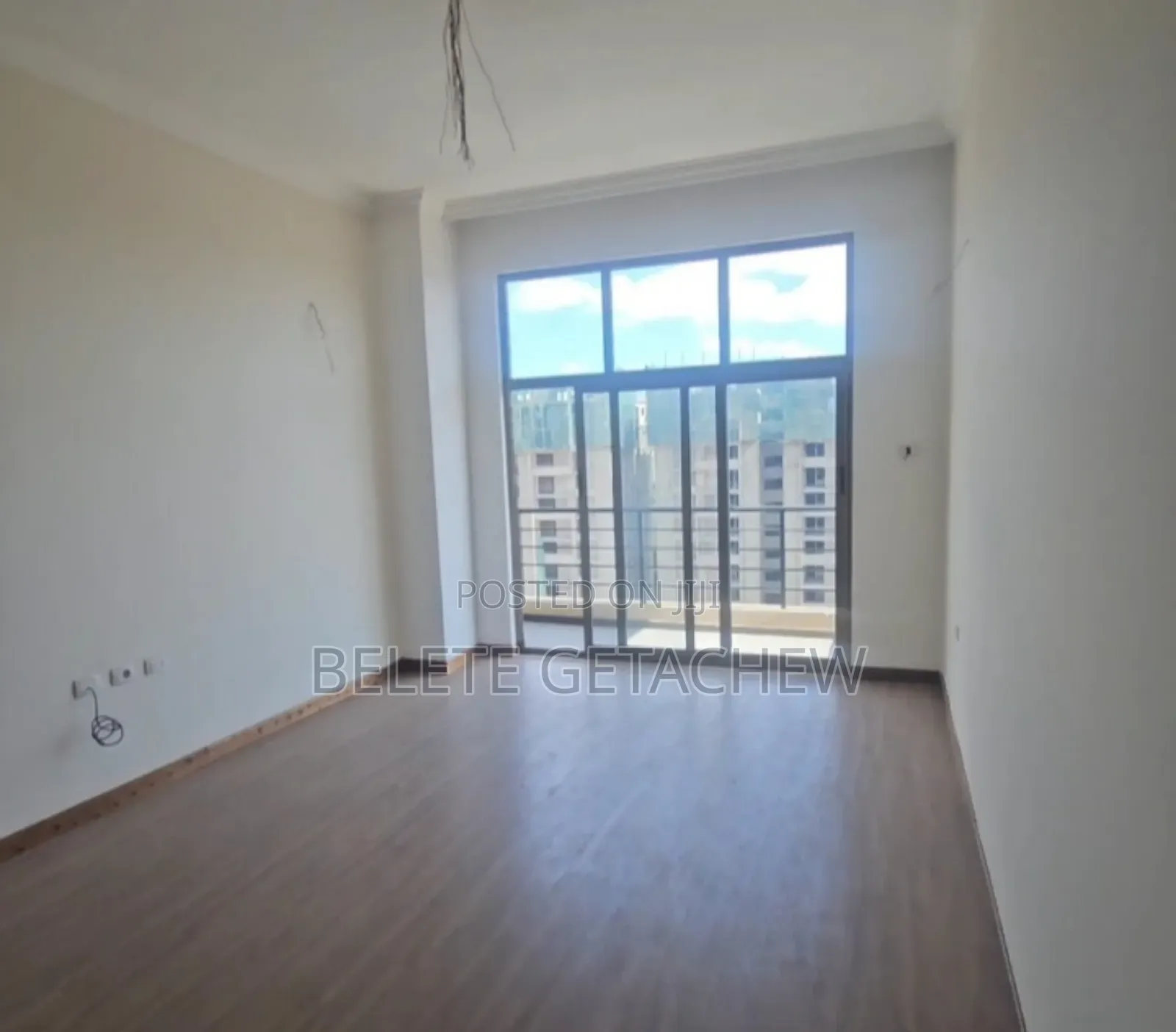 3bdrm Apartment in Bole Wolo Sefer, for sale