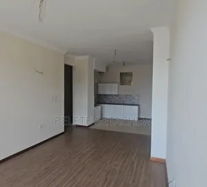 3bdrm Apartment in Bole Wolo Sefer, for sale