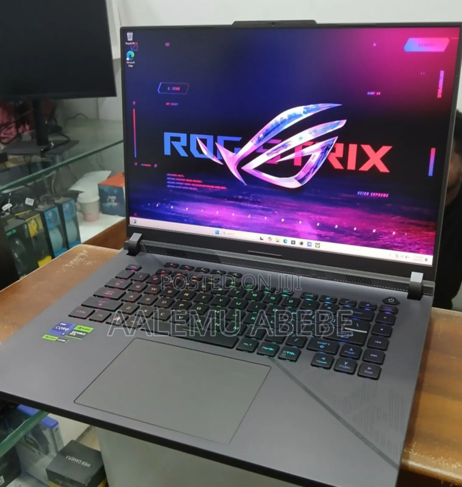 New Laptop Asus ROG Strix G15 32GB Intel Core I9 SSD 1T