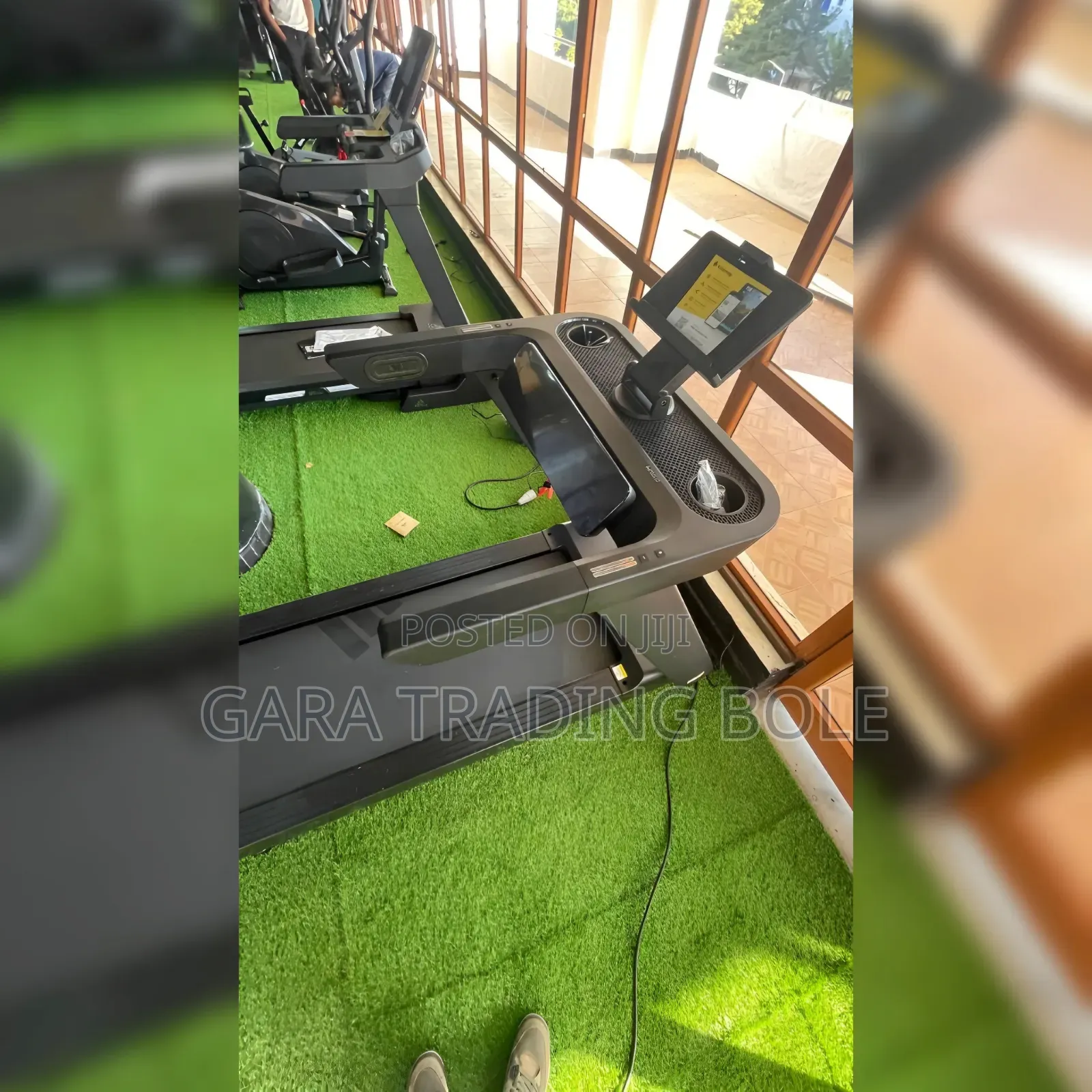 Treadmill የADIDAS 23 Hours Power 4.5 የ21ክፍለ ዘመን ዘመናዊ የመሮጫ