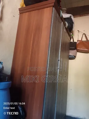 Photo - የሚሸጥ የልብስ ቁም ሳጥን