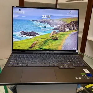 New Laptop Lenovo 16GB Intel Core I7 SSD 1T