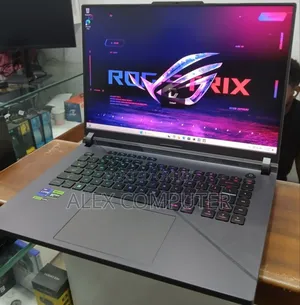 New Laptop Asus ROG Strix G15 32GB Intel Core I9 SSD 1T