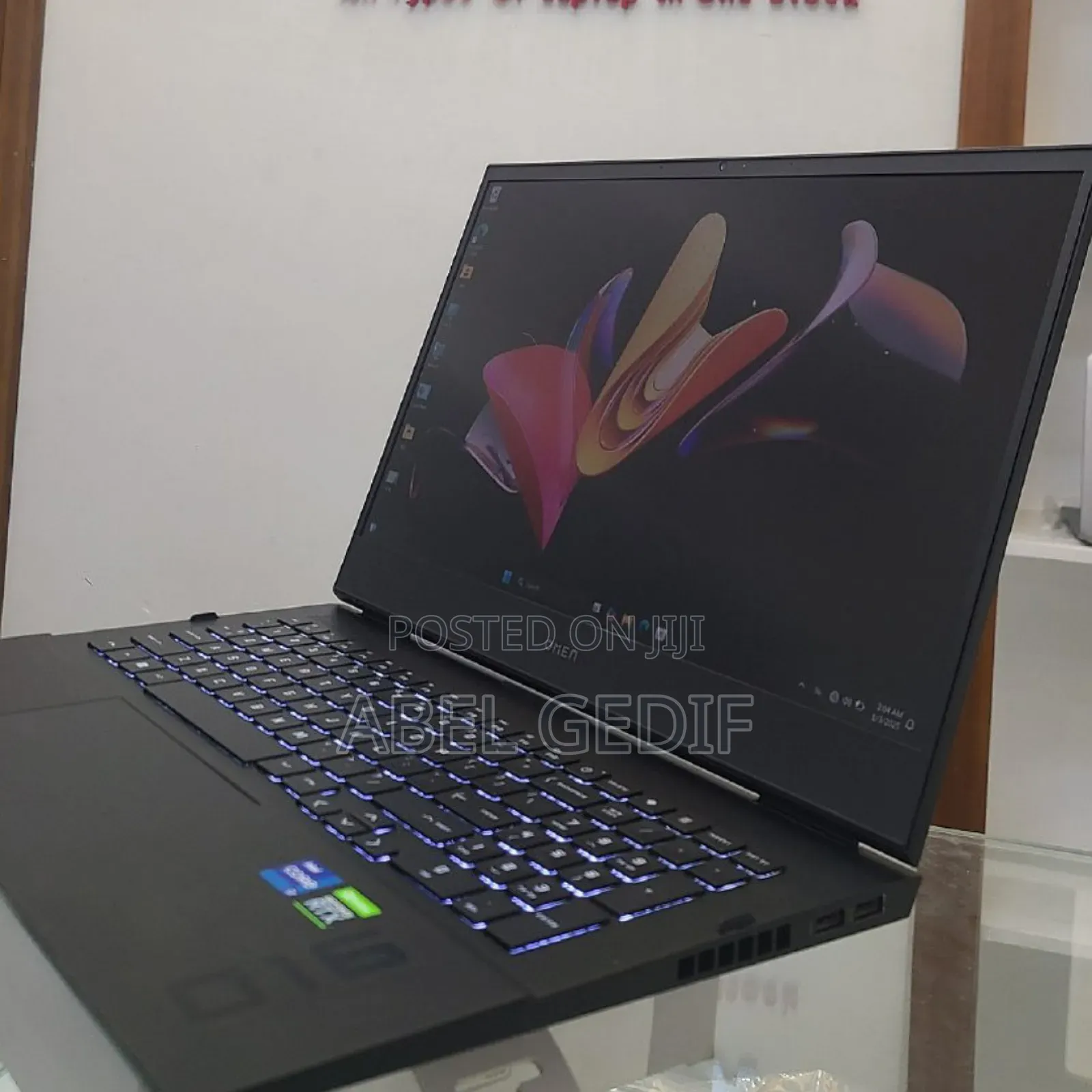 New Laptop HP Omen 16 16GB Intel Core I7 SSD 512GB