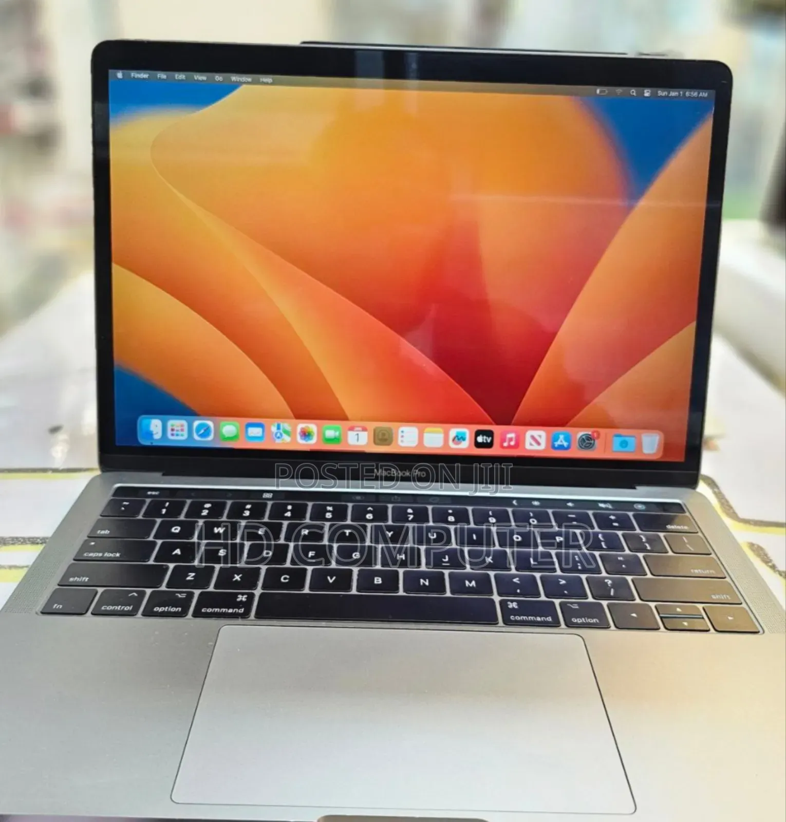 New Laptop Apple MacBook Pro 2017 16GB Intel Core I7 SSD 512GB