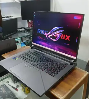 New Laptop Asus ROG Strix G15 32GB Intel Core I9 SSD 1T