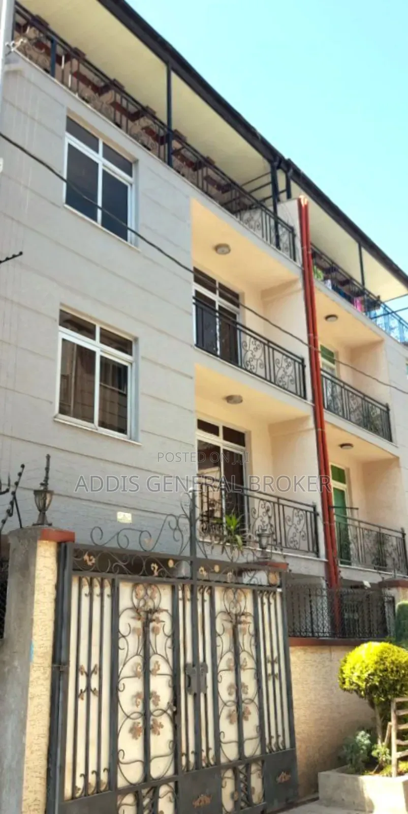 6bdrm House in ሀይ፥ ጋርመንት, Nifas Silk-Lafto for sale