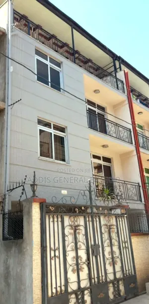 6bdrm House in ሀይ፥ ጋርመንት, Nifas Silk-Lafto for sale