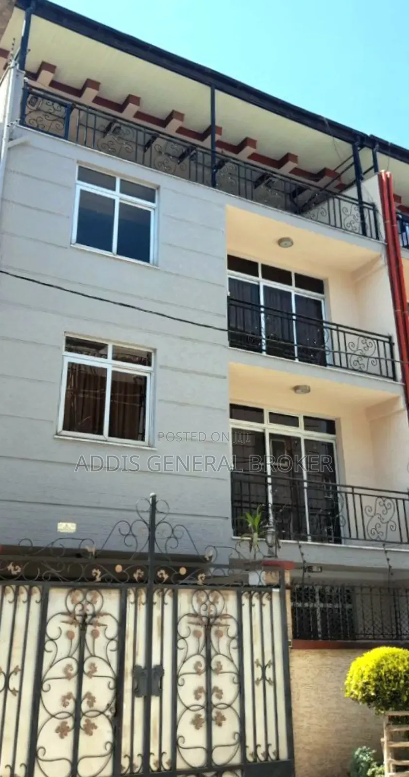 6bdrm House in ሀይ፥ ጋርመንት, Nifas Silk-Lafto for sale
