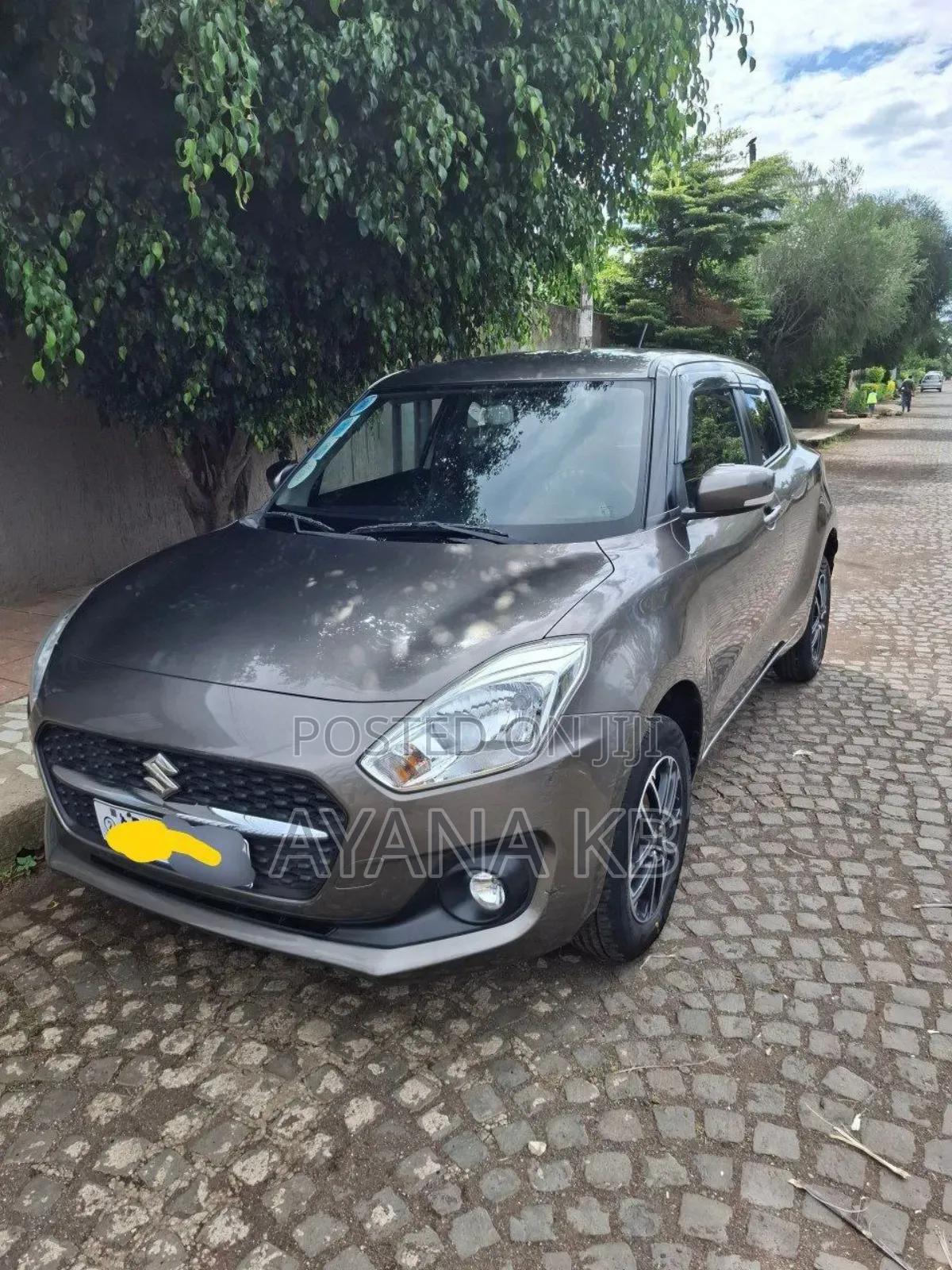 Suzuki Swift 2022 Gray