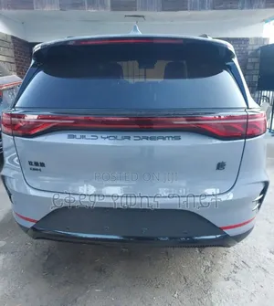 New BYD Tang DM-i 2024 Gray