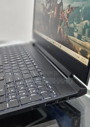 New Laptop HP Victus 16 16GB AMD Ryzen 5 SSD 512GB
