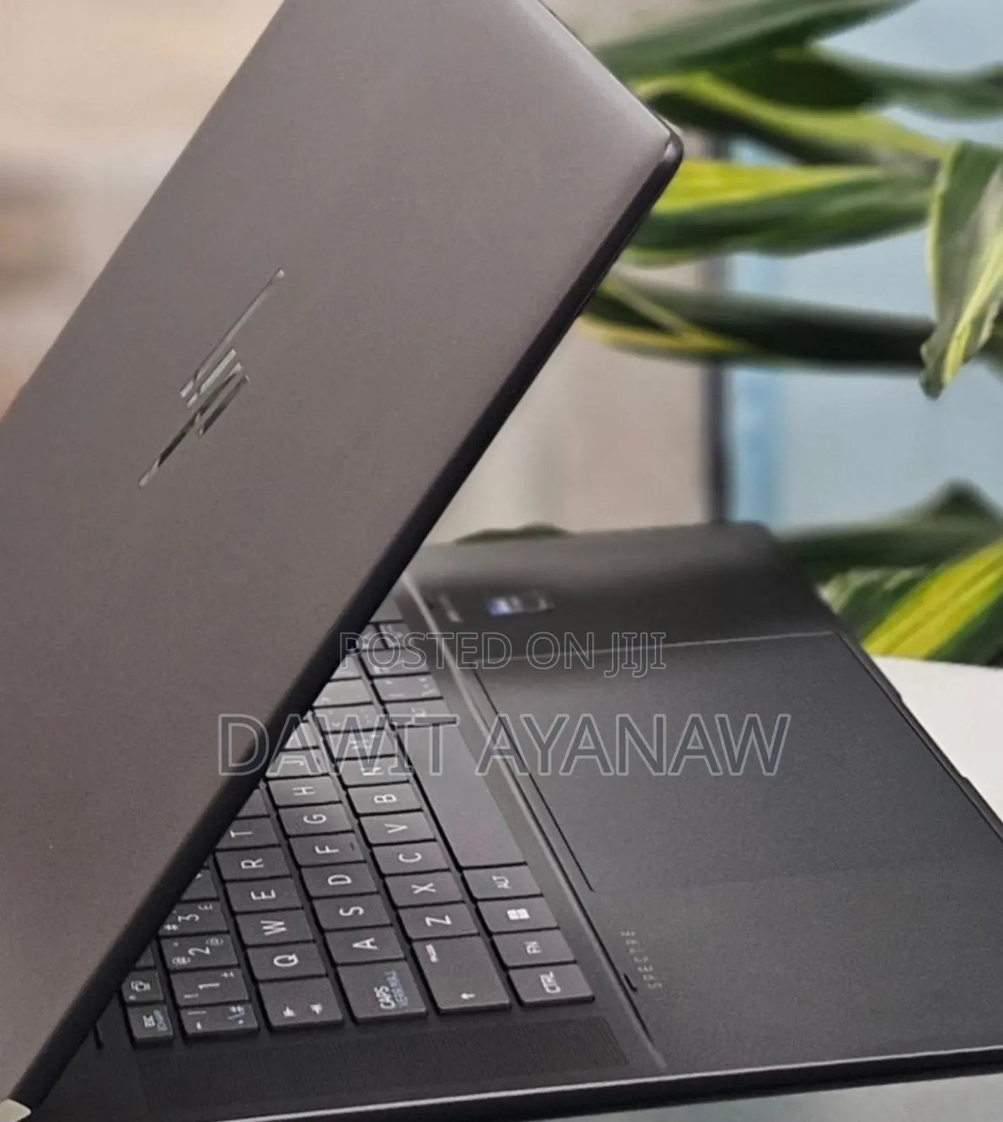 New Laptop HP Spectra 13 32GB Intel Core Ultra 7 SSD 1T