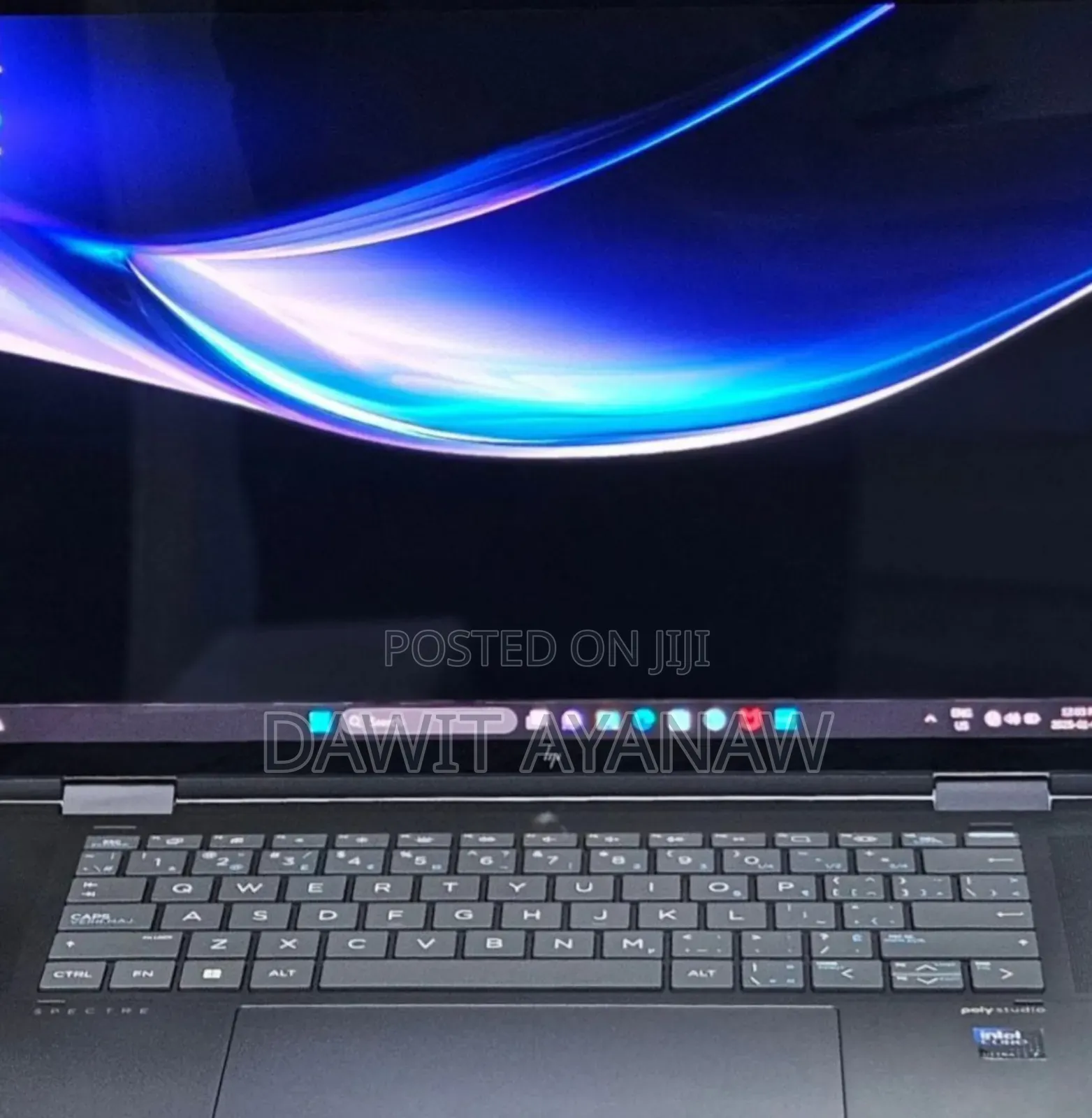 New Laptop HP Spectra 13 32GB Intel Core Ultra 7 SSD 1T