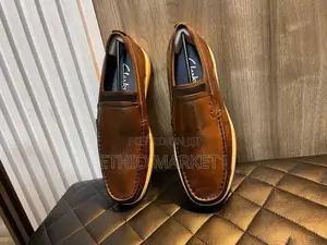 Clarks Europe Standard High Quality Leather Shoes