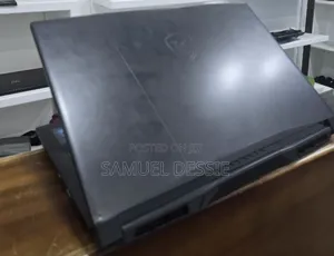 New Laptop MSI Katana 15 16GB AMD Ryzen 7 SSD 1T