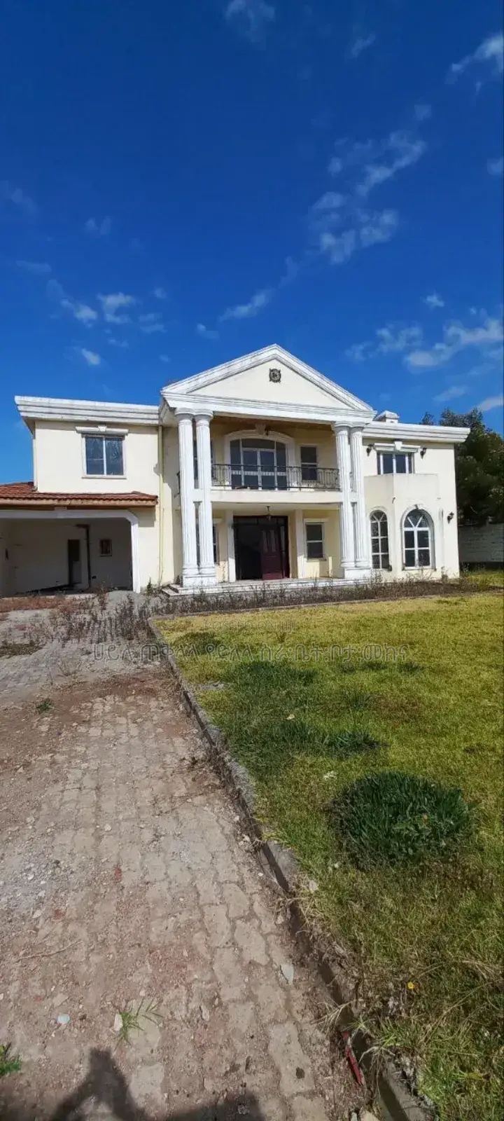 6bdrm House in Ccd Real State, Oromia-Finfinne for sale