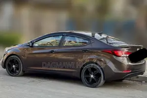 Hyundai Avante 2015 Brown