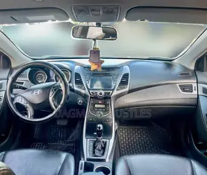 Hyundai Avante 2015 Brown