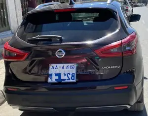 Nissan Qashqai 2018 Matt Black