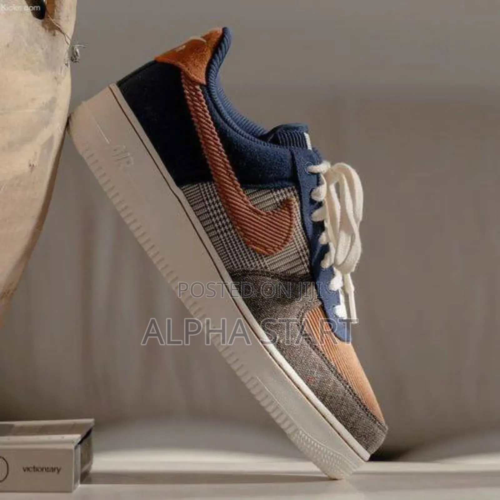 Nike Air Force 1 Low ‘PRM’ Midnight Navy / Ale Brown Sh