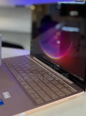 New Laptop Microsoft Surface Go 2 8GB Intel Core I5 SSD 512GB