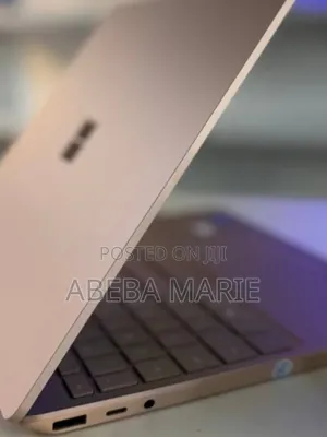 New Laptop Microsoft Surface Go 2 8GB Intel Core I5 SSD 512GB