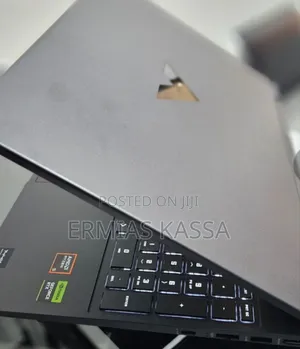 New Laptop HP Victus 16 16GB AMD Ryzen 5 SSD 512GB