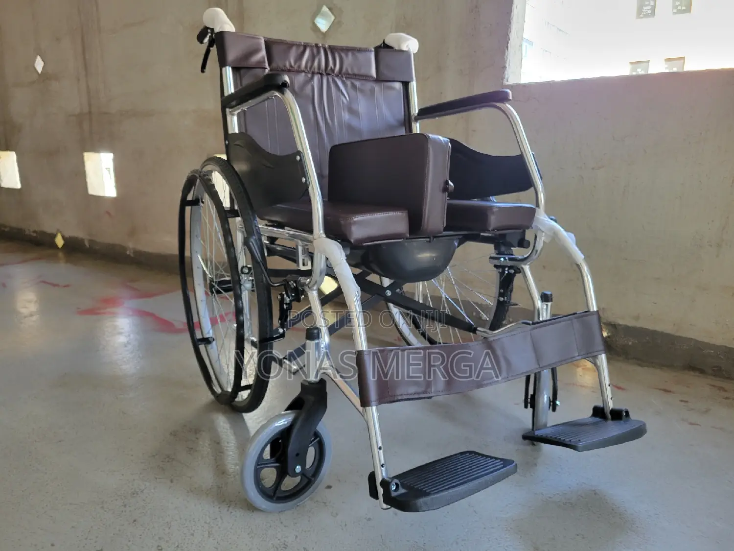 Popo Wheelchair駅lightweight,Compact, Service-Type Wheelchair