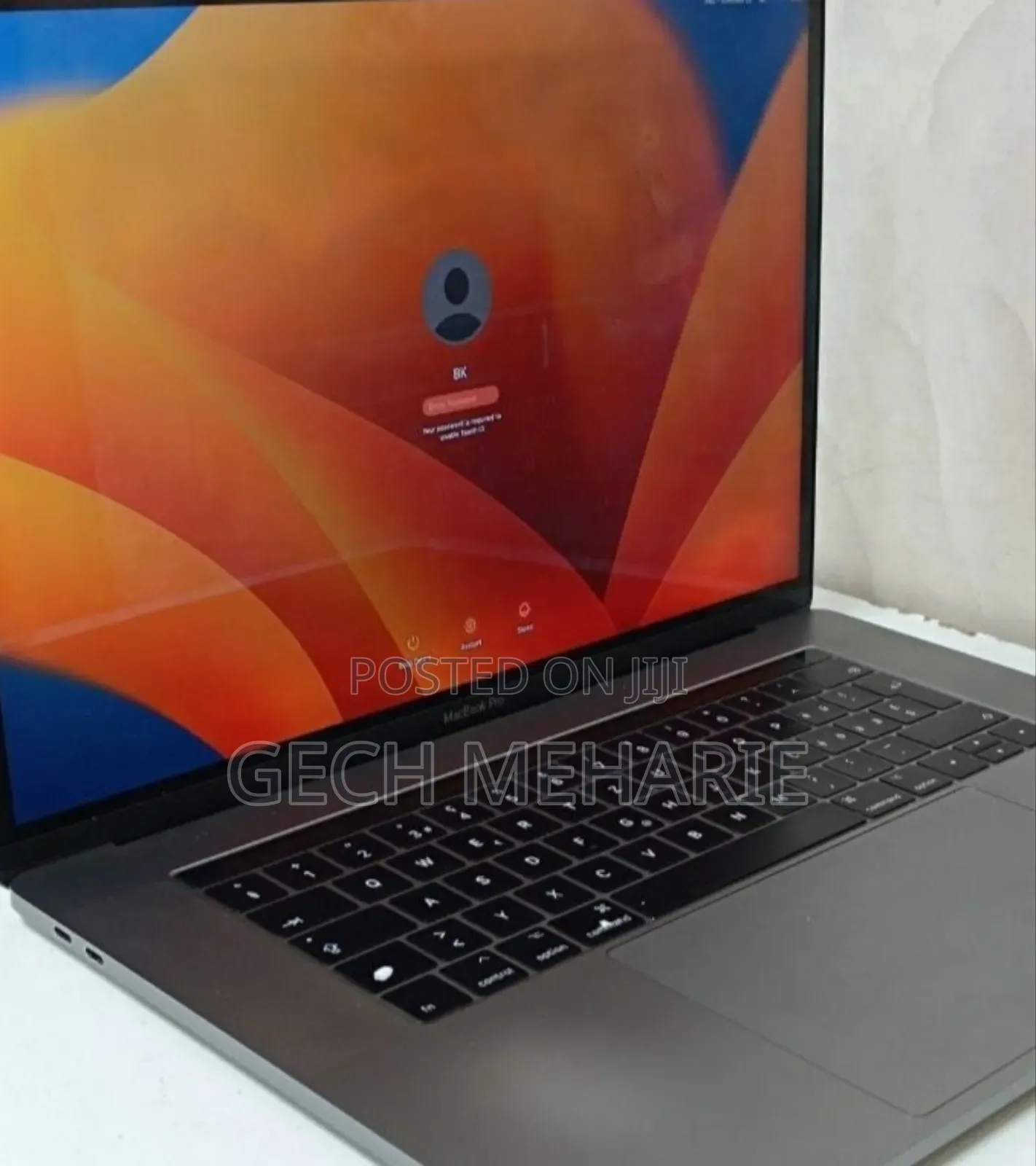 New Laptop Apple MacBook Pro 2017 16GB Intel Core I7 SSD 512GB