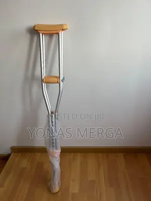 Photo - Bariatric Heavy Duty Walking Crutches籤 Thick (Latex Free)