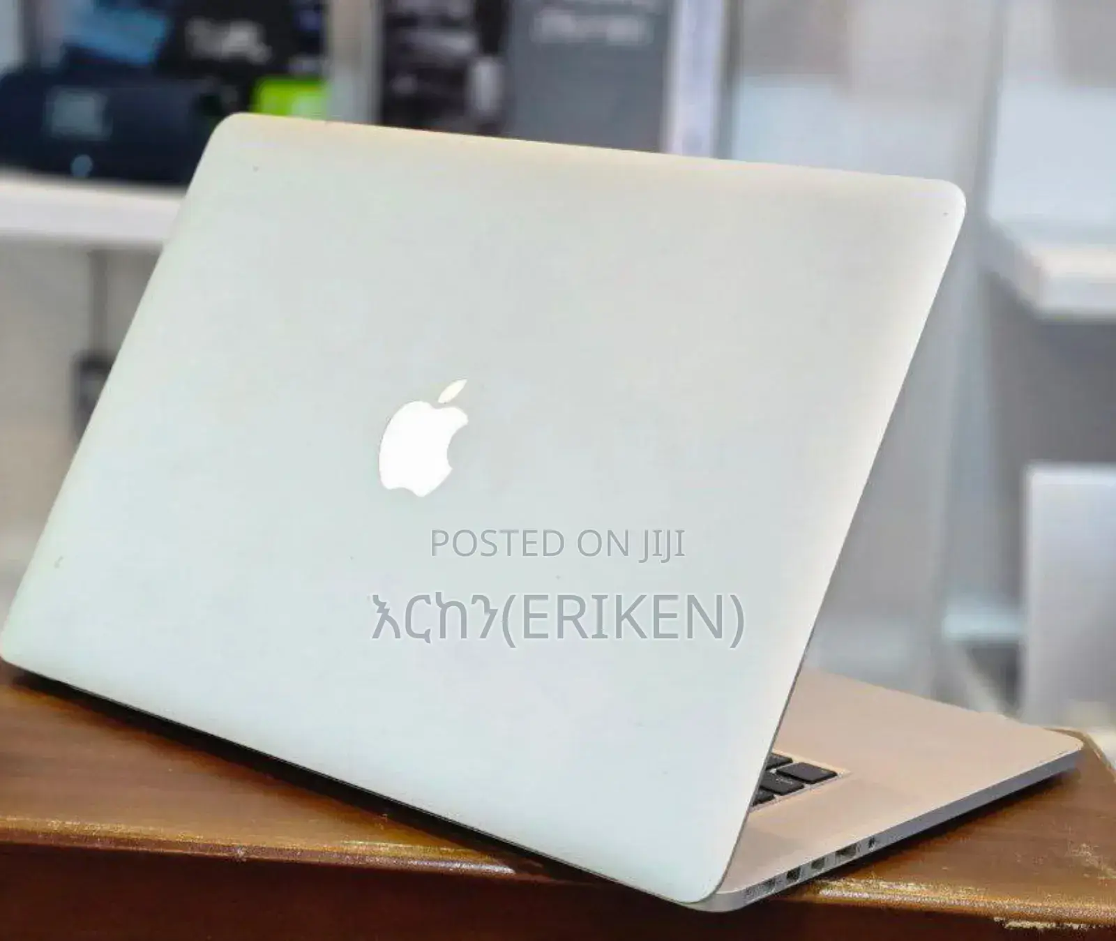 New Laptop Apple MacBook Pro 2015 16GB Intel Core I7 SSD 512GB