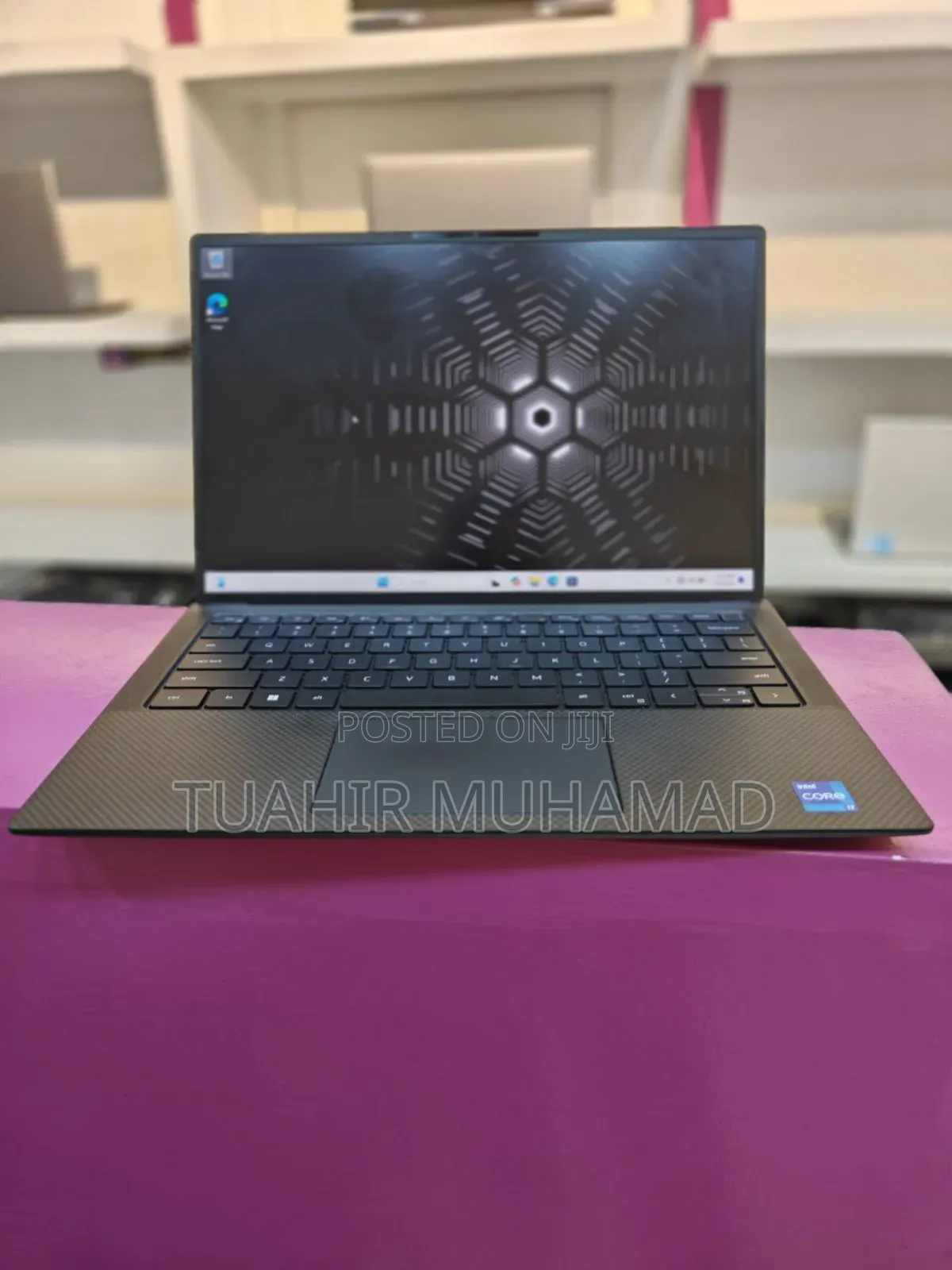 New Laptop Dell Precision 5480 16GB Intel Core I7 SSD 512GB