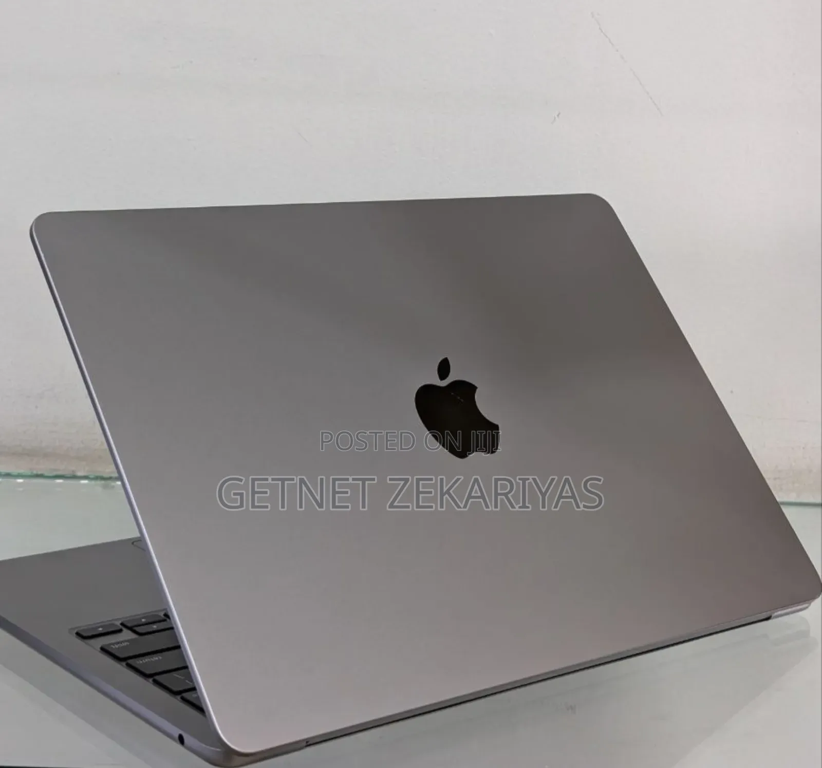 New Laptop Apple MacBook Air 8GB Apple M2 SSD 256GB