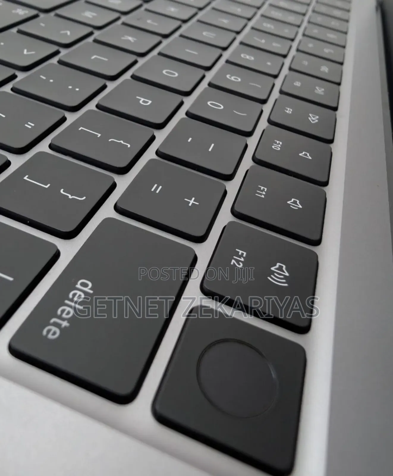 New Laptop Apple MacBook Air 8GB Apple M2 SSD 256GB