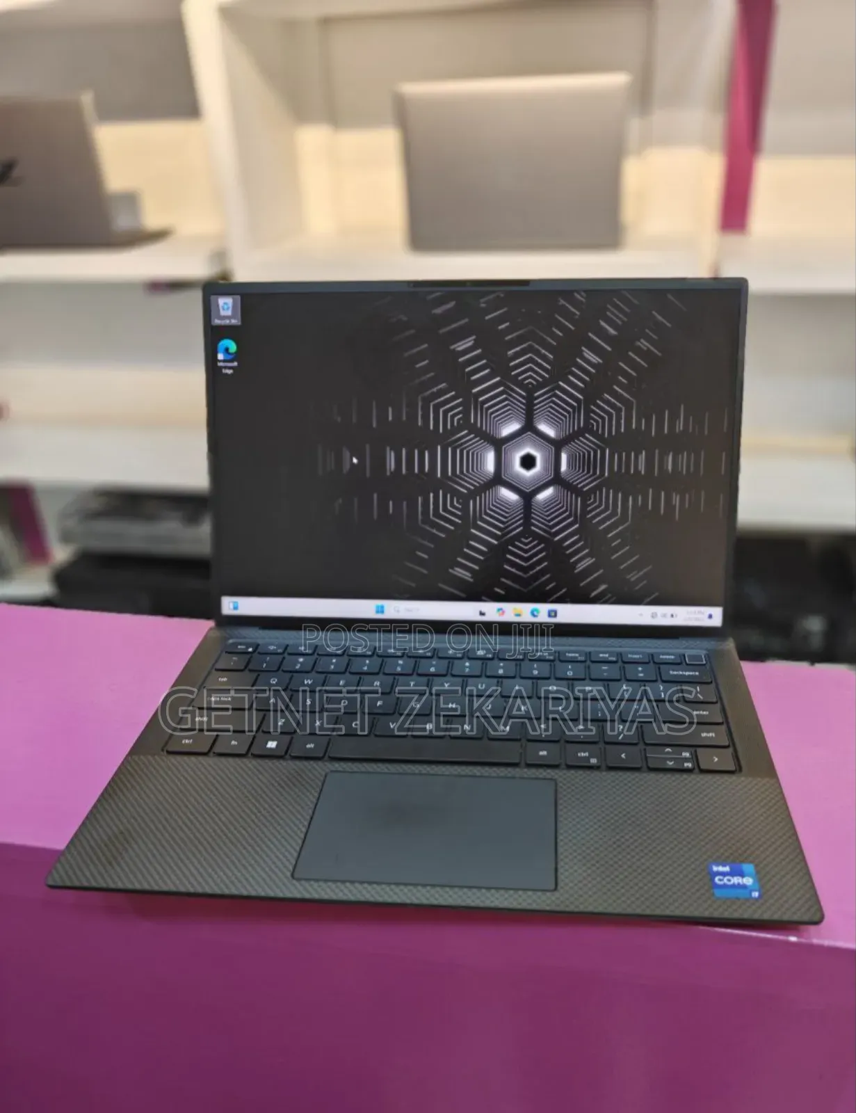 New Laptop Dell Precision 5480 32GB Intel Core I7 SSD 512GB