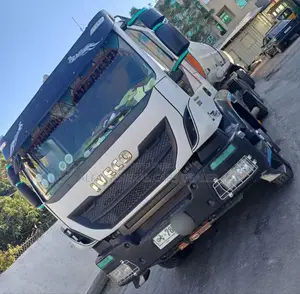 2015 Model Iveco ባላቶኒ ቦቴ ከነተሳቢው