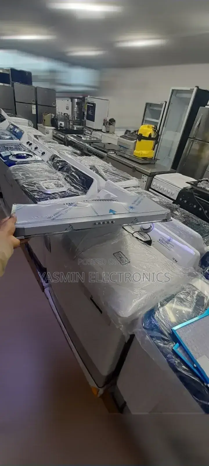 Hoods in and Out Range 60×60standard Sakers