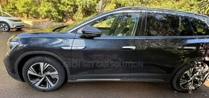 Volkswagen ID.6 2023 Blue