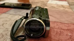 Sony Handycam HDR Pj200