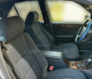 Mercedes-Benz C280 1995 Black