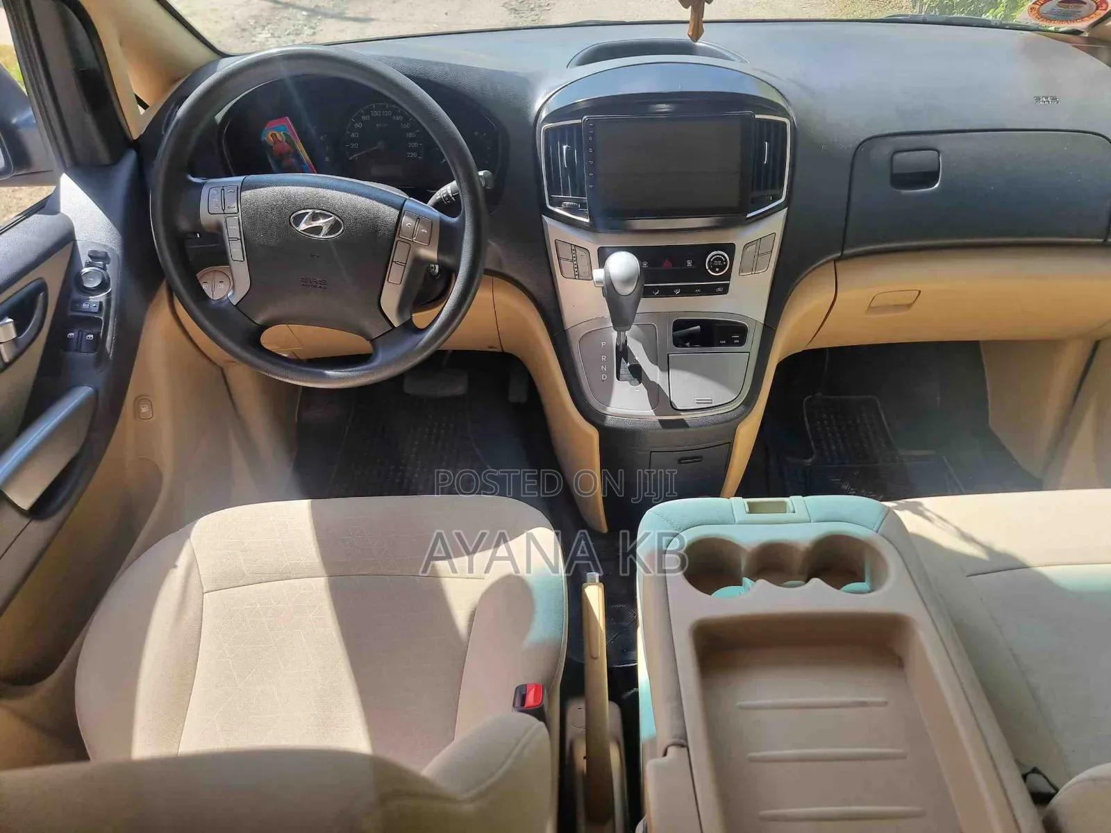 Hyundai H1 2021 Gray