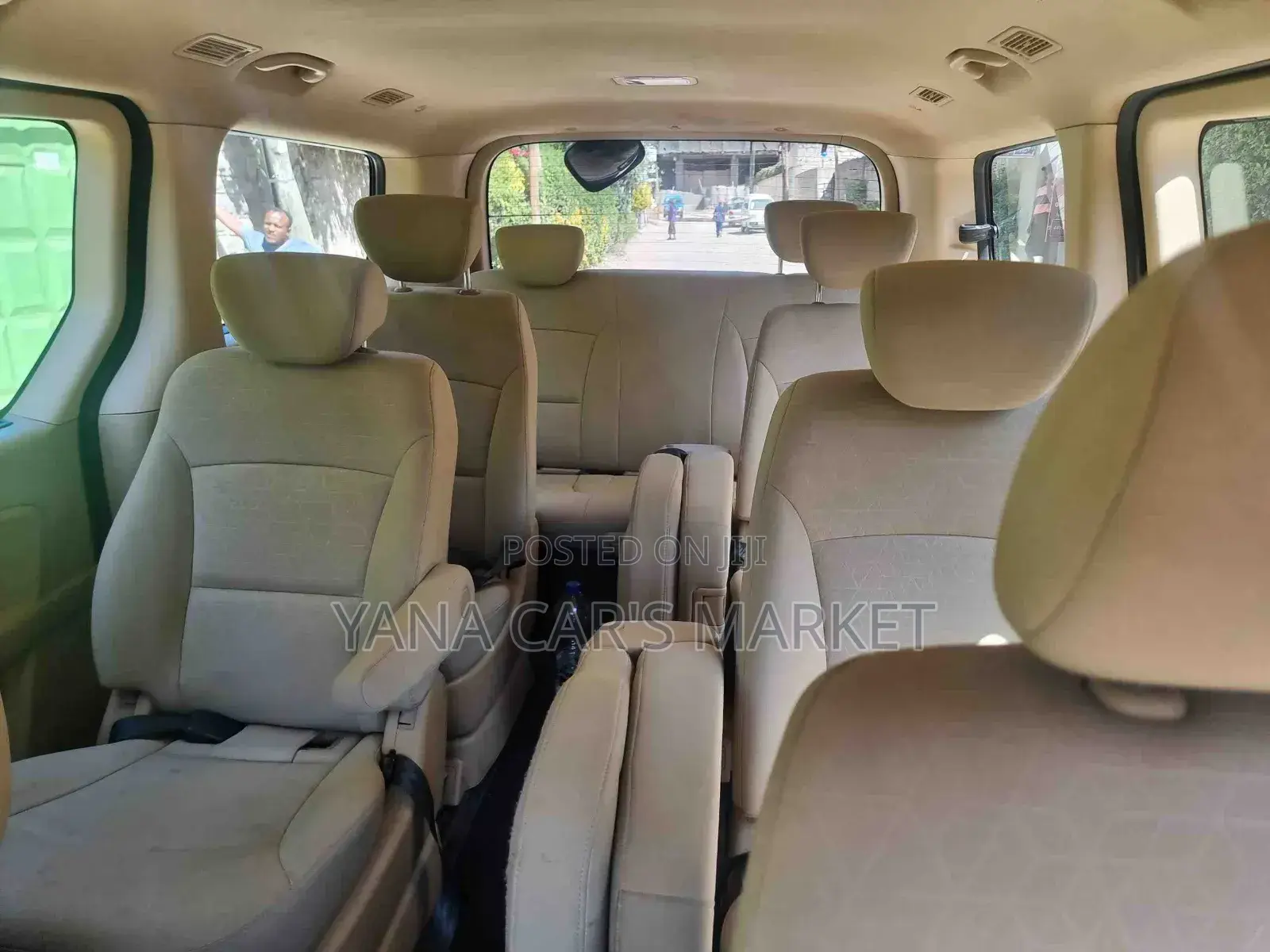 Hyundai H1 2021 Gray