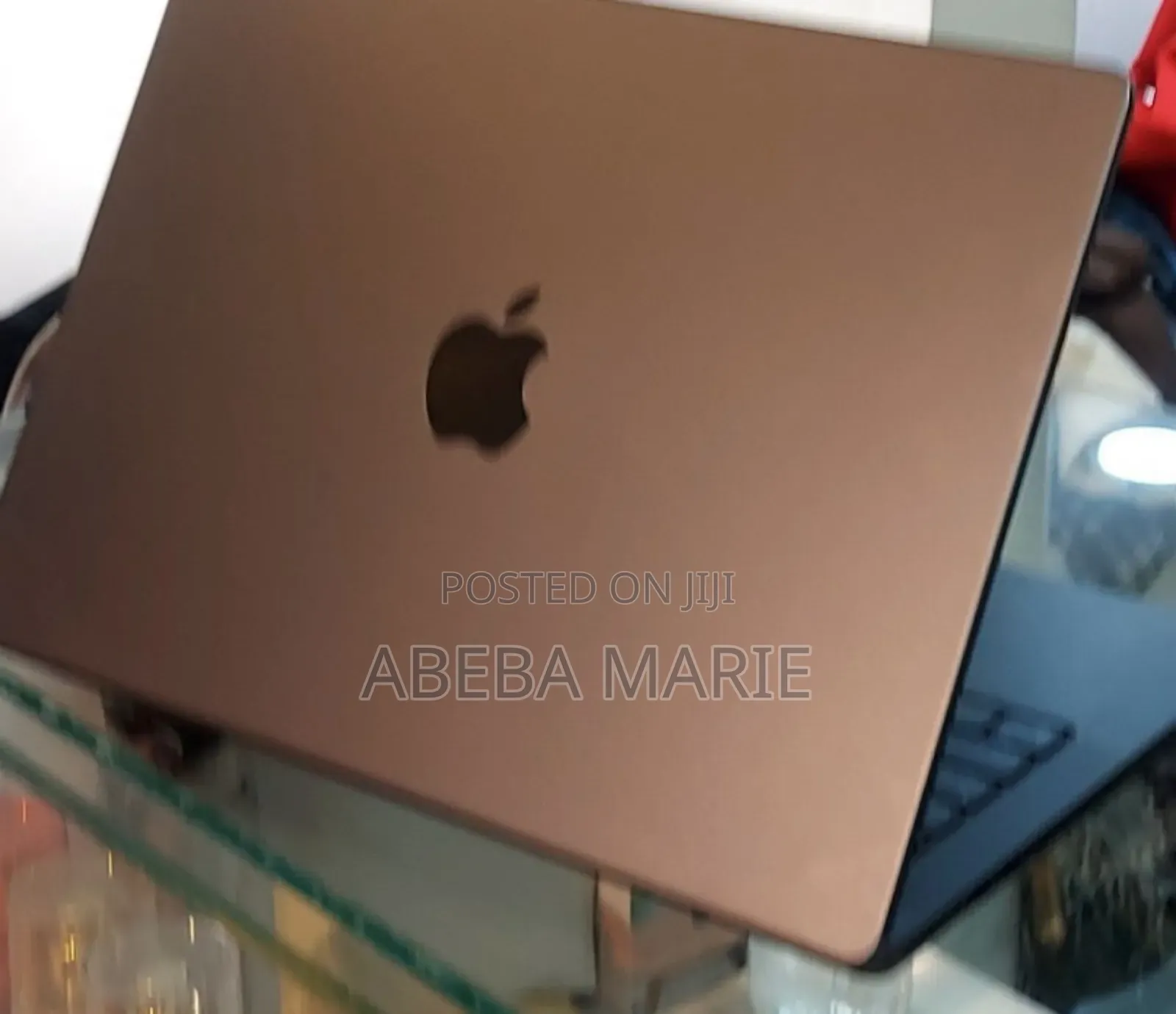 New Apple MacBook Pro 2023 M3 14-Inch 18GB Apple M3 Pro SSD 512GB