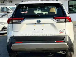 New Toyota RAV4 2024 White