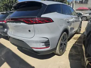 New BYD Tang DM-i 2024 Silver