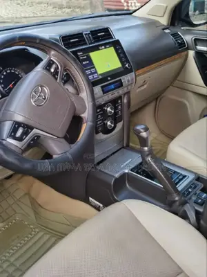 Toyota Land Cruiser Prado 2021 Burgundy