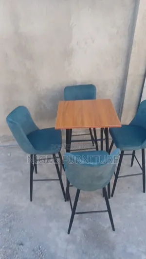 Photo - ጥራት እና ምቾት ያላቸው ወንበሮች High Chairs Kichen Counter Chairs
